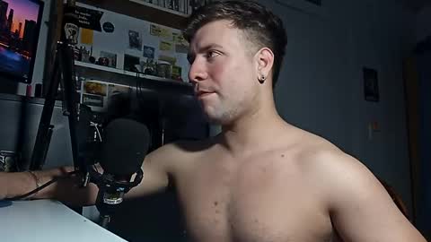 gferrari1996 online show from 09-17-25, 06:48