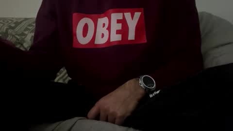 Snapshot of gg_elrubio chatting on 11-24-25, 12:54 gg_elrubio online show from 11-24-25, 12:54