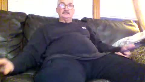 Snapshot of ghost2534 chatting on 01-28-25, 10:45 ghost2534 online show from 01-28-25, 10:45