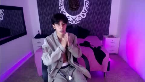 Your Girl  online show from 10-25-25, 05:37