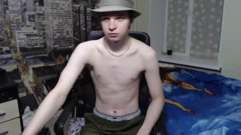 Snapshot of ghostfacefriends chatting on 03-10-25, 06:12 Fedya online show from 03-10-25, 06:12