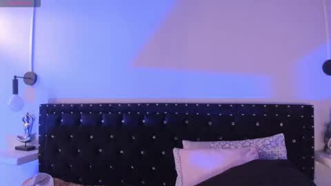 Snapshot of ghosty_doll chatting on 01-17-26, 01:05 Allison online show from 01-17-26, 01:05