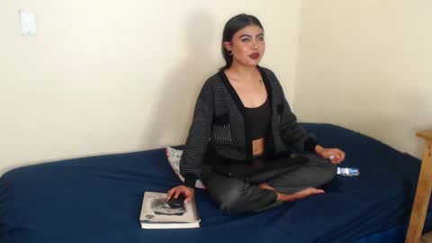 ELIORA online show from 09-19-25, 07:21