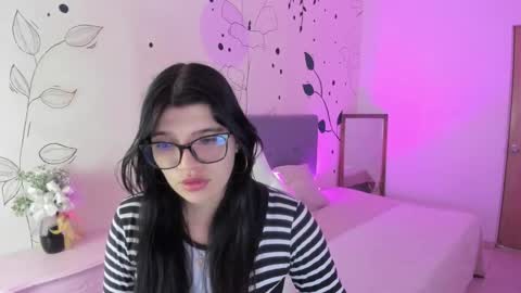 Gia online show from 10-24-25, 11:17