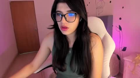 Gia online show from 11-01-25, 11:34