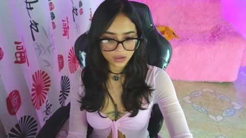 gia_flame_ online show from 10-16-25, 02:34