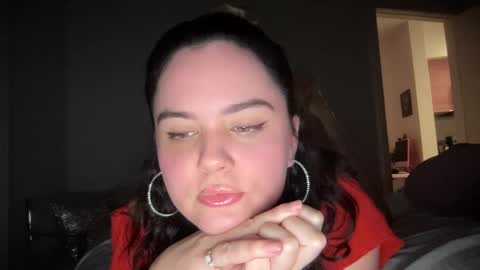 Snapshot of gia_is_horny chatting on 12-18-24, 05:37 The Queen of Squirt online show from 12-18-24, 05:37