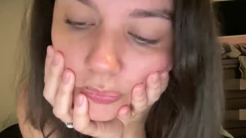 Snapshot of gia_is_horny chatting on 02-19-25, 04:01 The Queen of Squirt online show from 02-19-25, 04:01