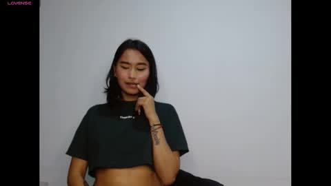 Gia Lee online show from 11-07-25, 02:55