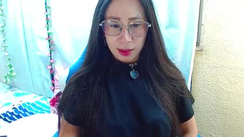 Gia  online show from 09-24-25, 11:52