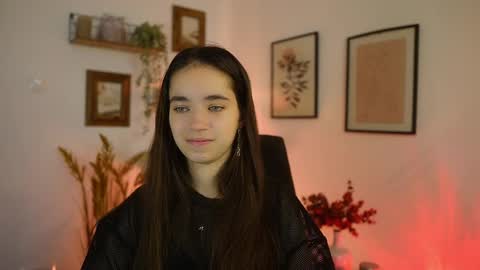 Gia Paige18 online show from 10-03-25, 08:22