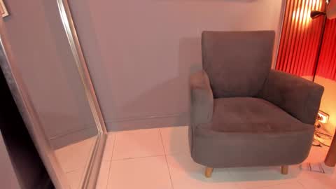 gianna_brown_ online show from 10-06-25, 12:02