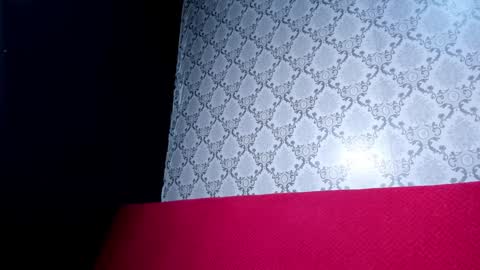 Snapshot of giannasue chatting on 11-22-25, 04:22 giannasue online show from 11-22-25, 04:22