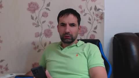 Gianni online show from 12-17-25, 06:25