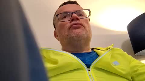 giddyup2222222 online show from 03-24-26, 12:48