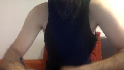 Snapshot of giggy81 chatting on 10-26-25, 07:36 iggy online show from 10-26-25, 07:36