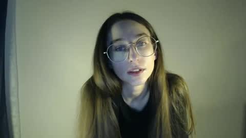 Snapshot of gigi_nix chatting on 12-09-24, 12:30 Gigi online show from 12-09-24, 12:30