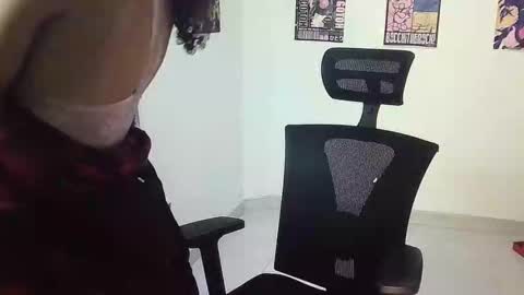 Snapshot of gigi_scott_ chatting on 12-05-25, 01:58 GIGI STCOTT online show from 12-05-25, 01:58