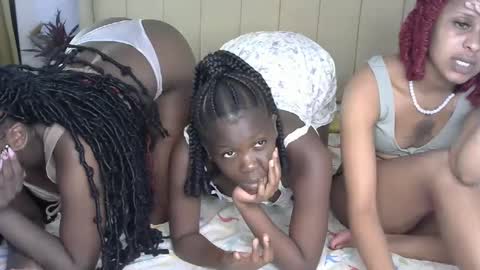 Snapshot of gigijahz chatting on 03-10-25, 10:02 gigijahz online show from 03-10-25, 10:02