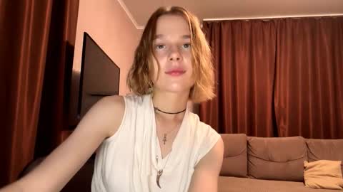 Molly online show from 10-11-25, 06:28