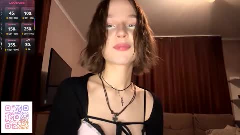 Molly online show from 11-09-25, 07:34