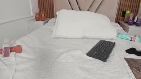 giiadior online show from 02-15-25, 02:55