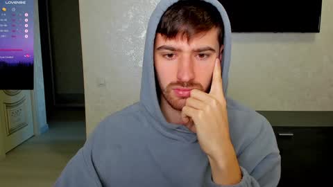 Snapshot of gilbertogonzales chatting on 01-15-25, 06:01 gilbertogonzales online show from 01-15-25, 06:01