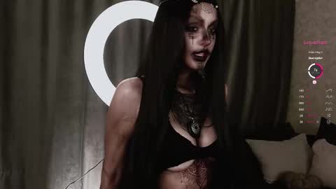 Stacy online show from 10-31-25, 07:04