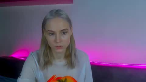 Gina online show from 12-05-25, 08:12