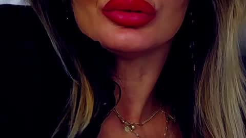 Gina online show from 01-06-25, 02:48