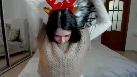 Kate online show from 12-13-24, 11:45