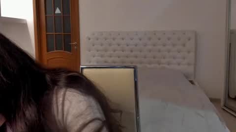 Kate online show from 01-18-25, 09:56