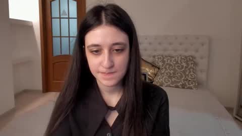 Kate online show from 02-25-25, 01:17