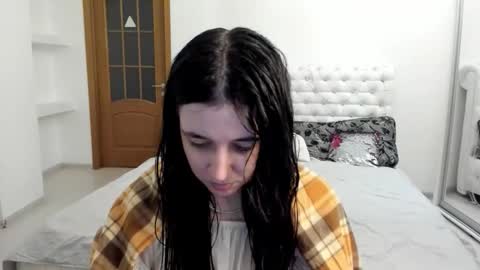 Kate online show from 10-27-25, 08:40