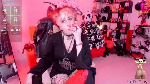 Gina Moor online show from 10-28-25, 12:25