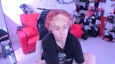 Gina Moor online show from 11-10-25, 08:24