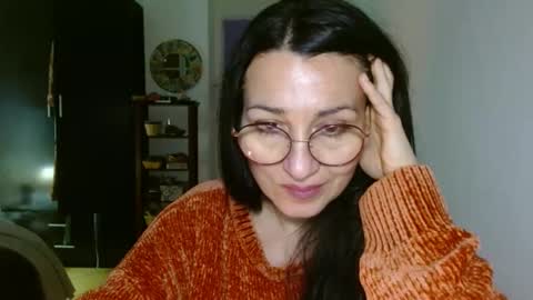 GinaONeon online show from 01-02-25, 11:38