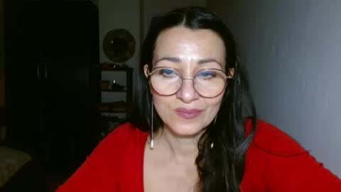 GinaONeon online show from 01-04-25, 12:05