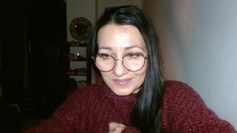 GinaONeon online show from 01-06-25, 10:37