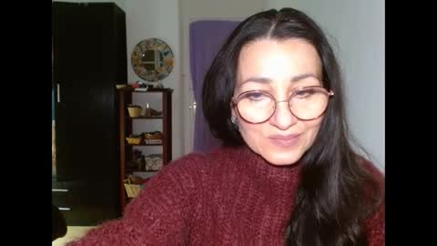 GinaONeon online show from 01-07-25, 08:21