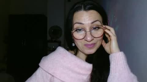 GinaONeon online show from 01-31-25, 08:33