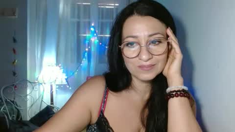 GinaONeon online show from 09-30-25, 09:36