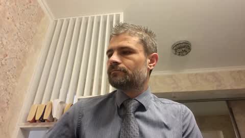 Gabriel online show from 02-26-25, 01:43