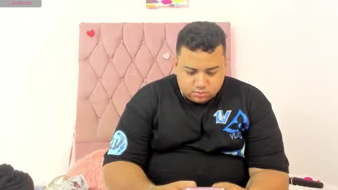 Gine online show from 10-22-25, 04:13