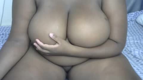 ginger_babes1 online show from 10-23-25, 08:24