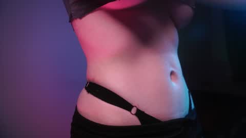        im expecting 350 thumbs up on my altar   online show from 12-27-24, 01:11