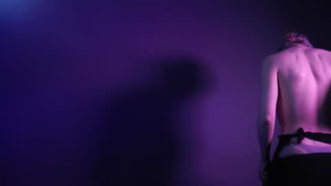        im expecting 350 thumbs up on my altar   online show from 12-31-24, 01:15