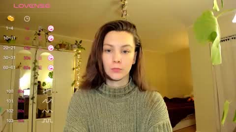 Snapshot of gingerbread__house chatting on 02-23-26, 06:38 Vasilisa online show from 02-23-26, 06:38