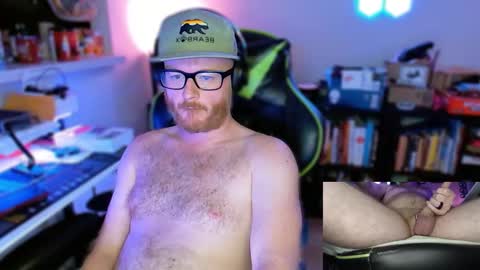 Snapshot of gingercub813 chatting on 11-11-25, 10:54 Ginger Cub online show from 11-11-25, 10:54