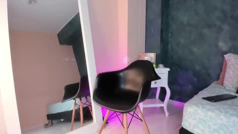 Ginger online show from 11-19-25, 07:14